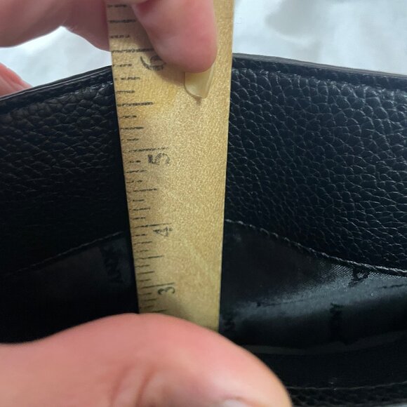 DKNY Avelle Small Crossbody Faux Leather Purse Bag (No Stachel Handles) Unused - Picture 13 of 16